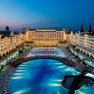 ***** Resort Titanic Mardan Palace Türkiye