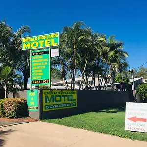 Highlands Motel Emerald